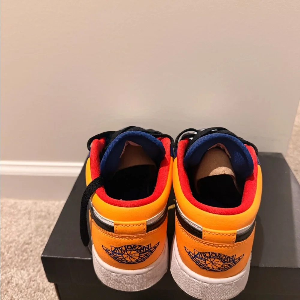 Nike Air Jordan 1 Low (GS) - White/Black/Red Box Label